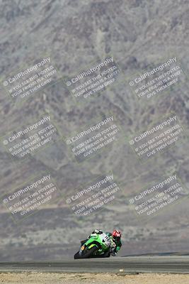 media/Dec-07-2025-CVMA (Sun) [[3e7d2de5dc]]/Race 8-Middleweight Shootout/